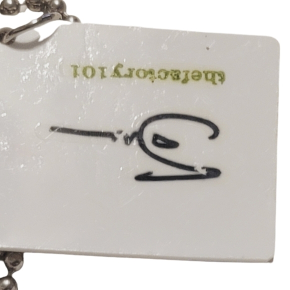 PLANE GOOD LUCK TRAVEL Necklace with airplane taking off smoothly - Picture 2 of 4